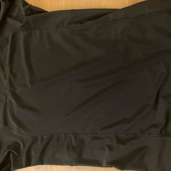Sanabul Black Rashguard (medium) and Grey Pants (Spats) - Picture 2 of 13